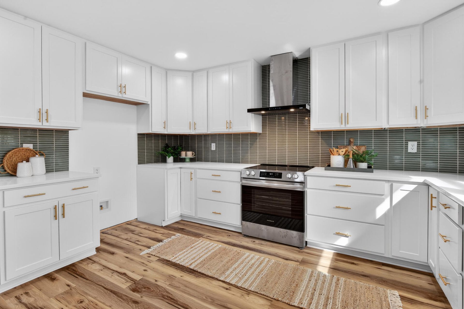 314 Ashley Drive Photo 18