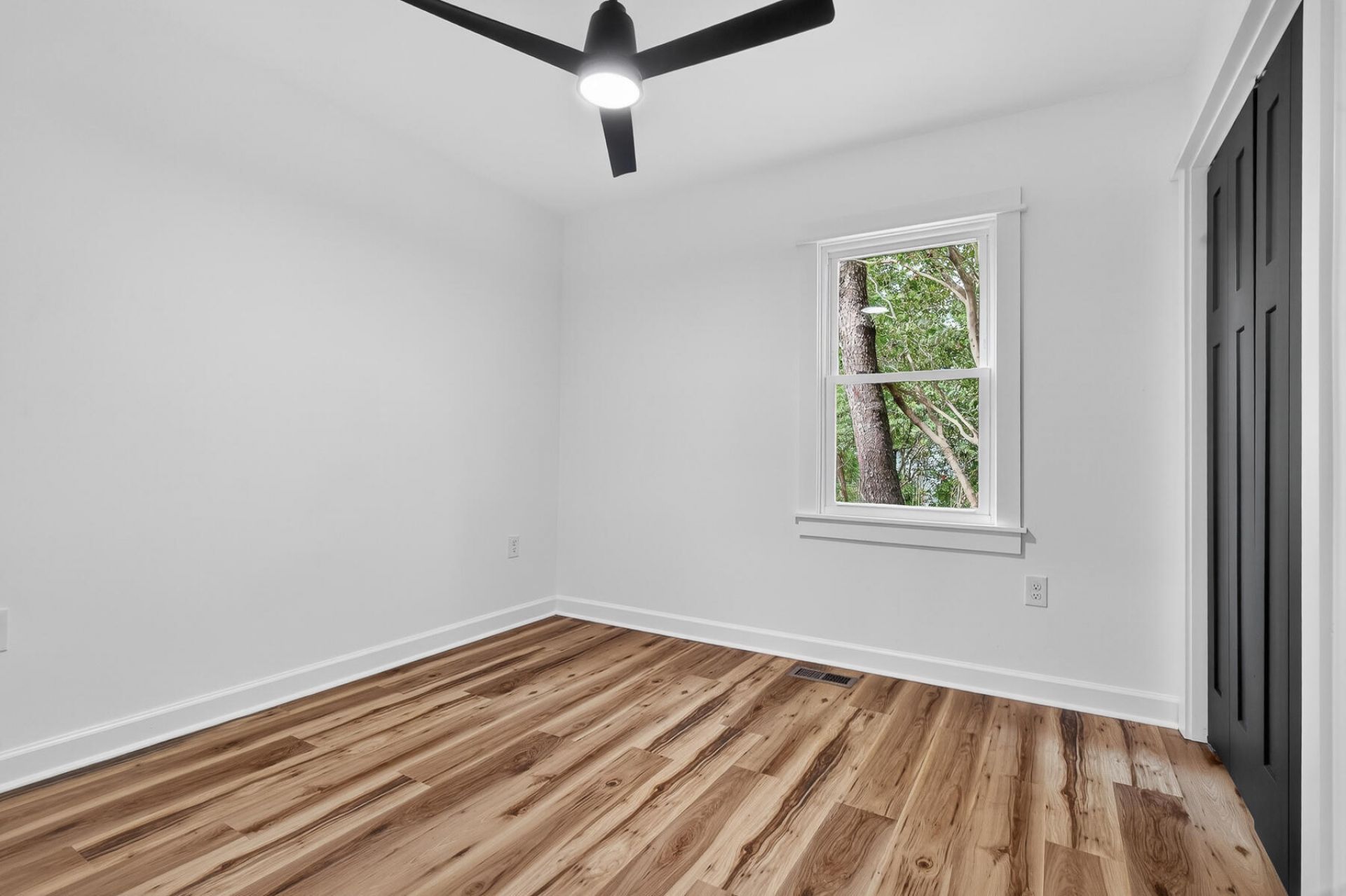 314 Ashley Drive Photo 34