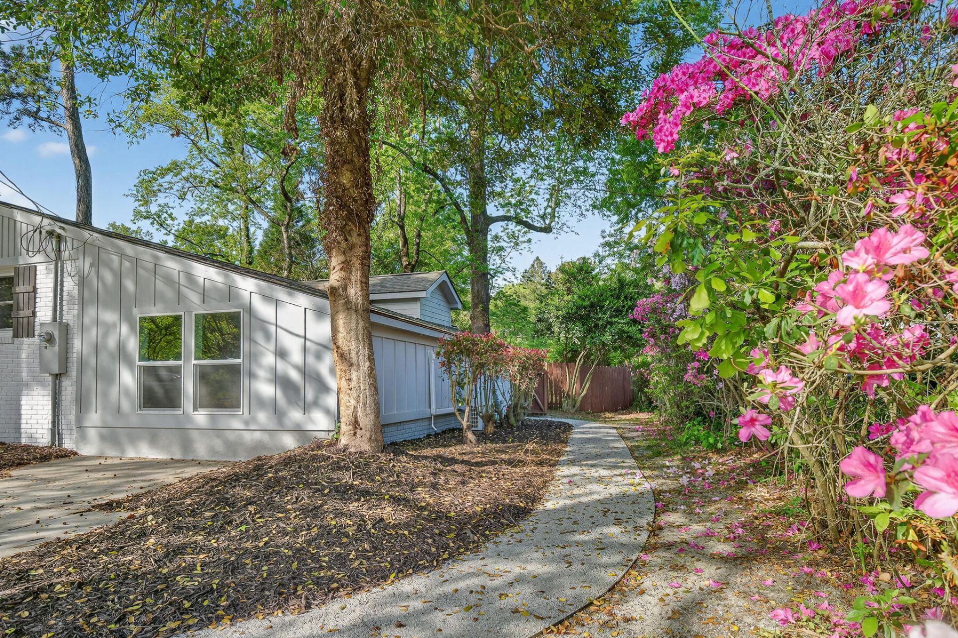 314 Ashley Drive Photo 5