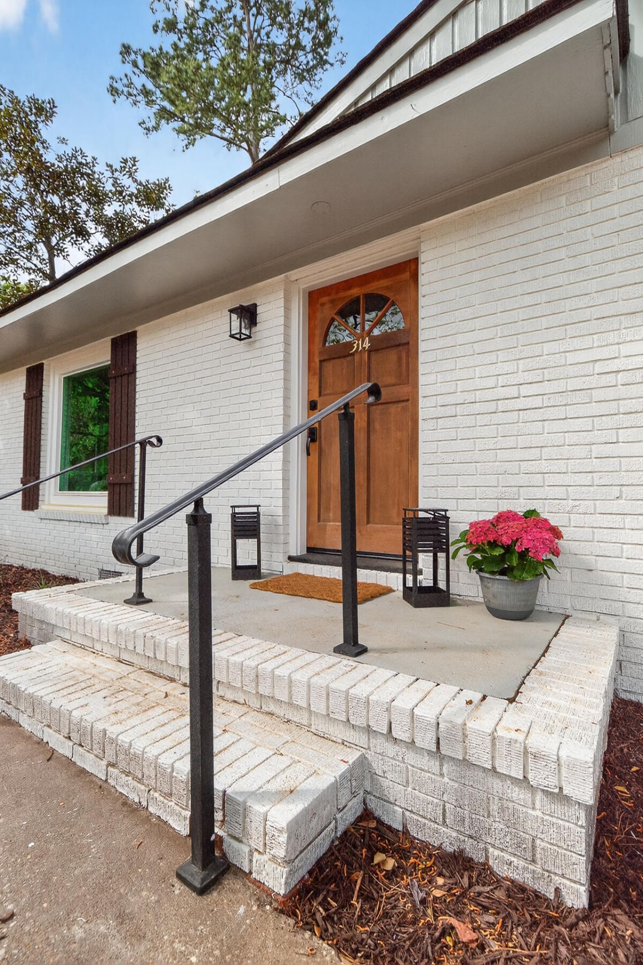 314 Ashley Drive Photo 7