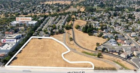 8740 Bruceville Rd, Elk Grove, CA 95758 Photo