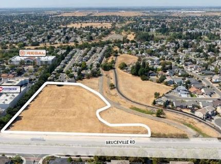 8740 Bruceville Rd, Elk Grove, CA 95758 Photo
