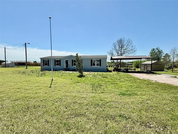 525 Private Road 4906, Haslet, TX 76052