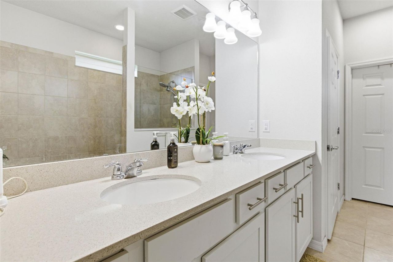 5303 Levana Street, Palmetto, FL 34221 Photo