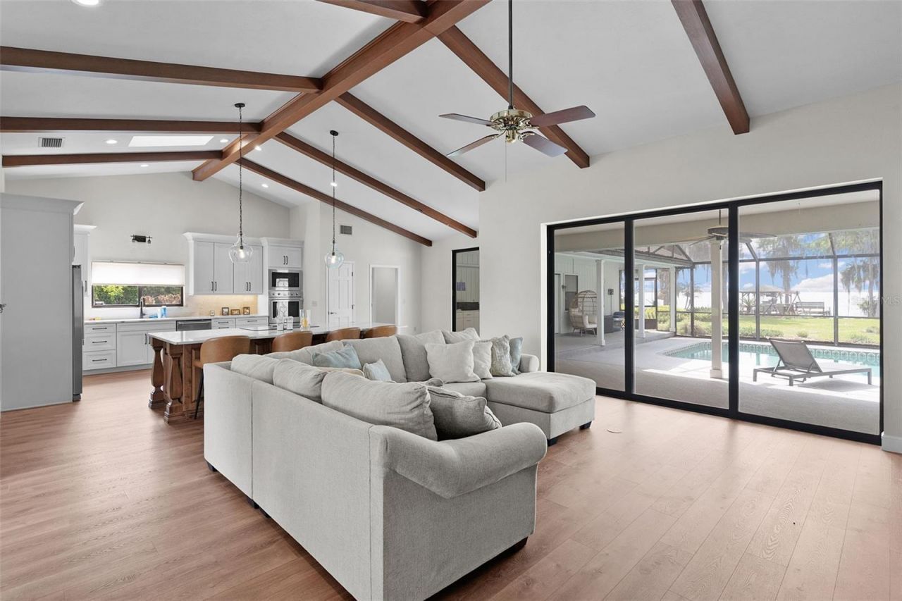 60 Sand Lake Place, Eustis, FL 32726 Photo