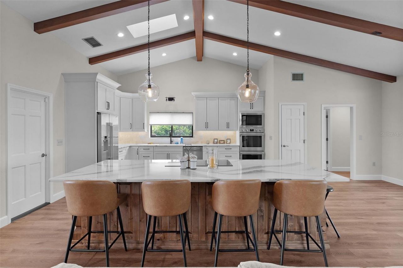 60 Sand Lake Place, Eustis, FL 32726 Photo