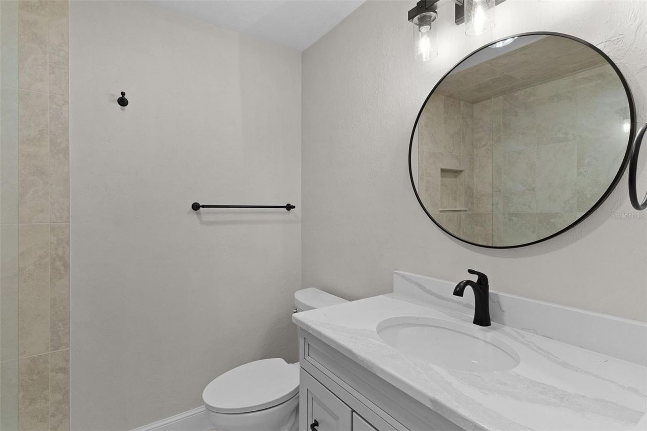 60 Sand Lake Place, Eustis, FL 32726 Photo