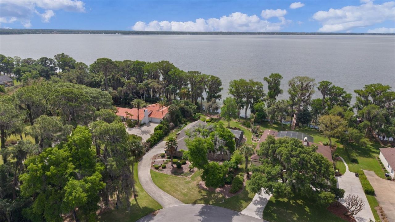 60 Sand Lake Place, Eustis, FL 32726 Photo