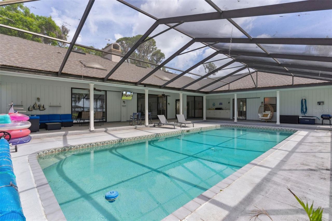 60 Sand Lake Place, Eustis, FL 32726 Photo