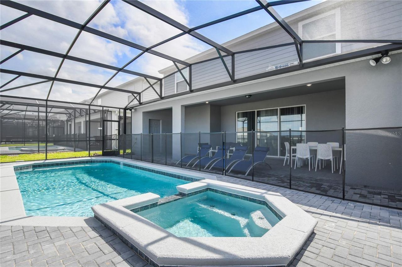 3715 Lana Avenue , Davenport, FL 33897 Photo