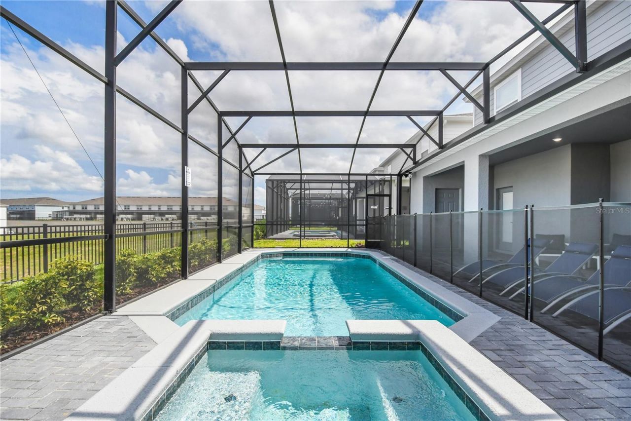 3715 Lana Avenue , Davenport, FL 33897 Photo