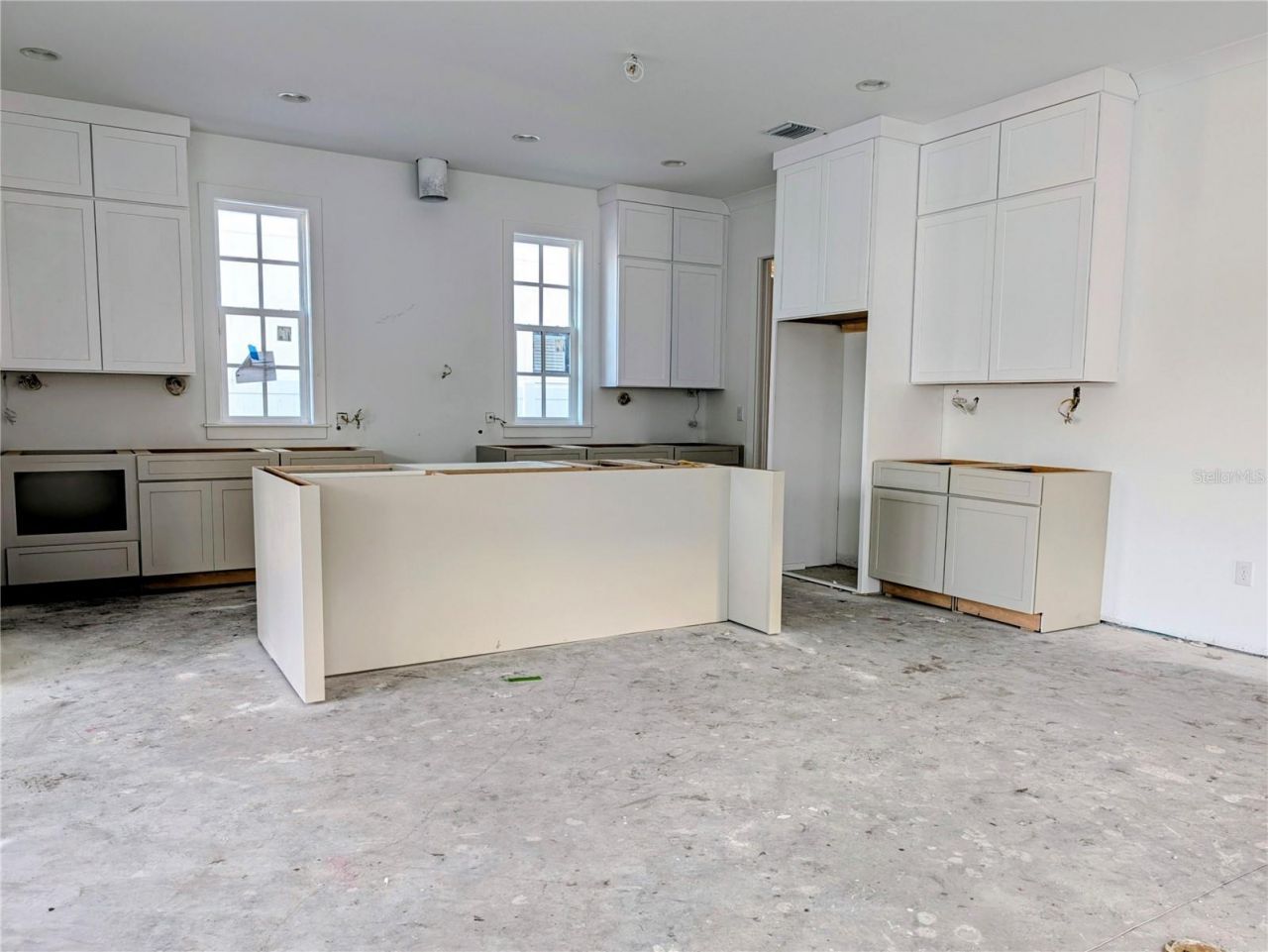 905 W Plymouth Street, Tampa, FL 33603 Photo