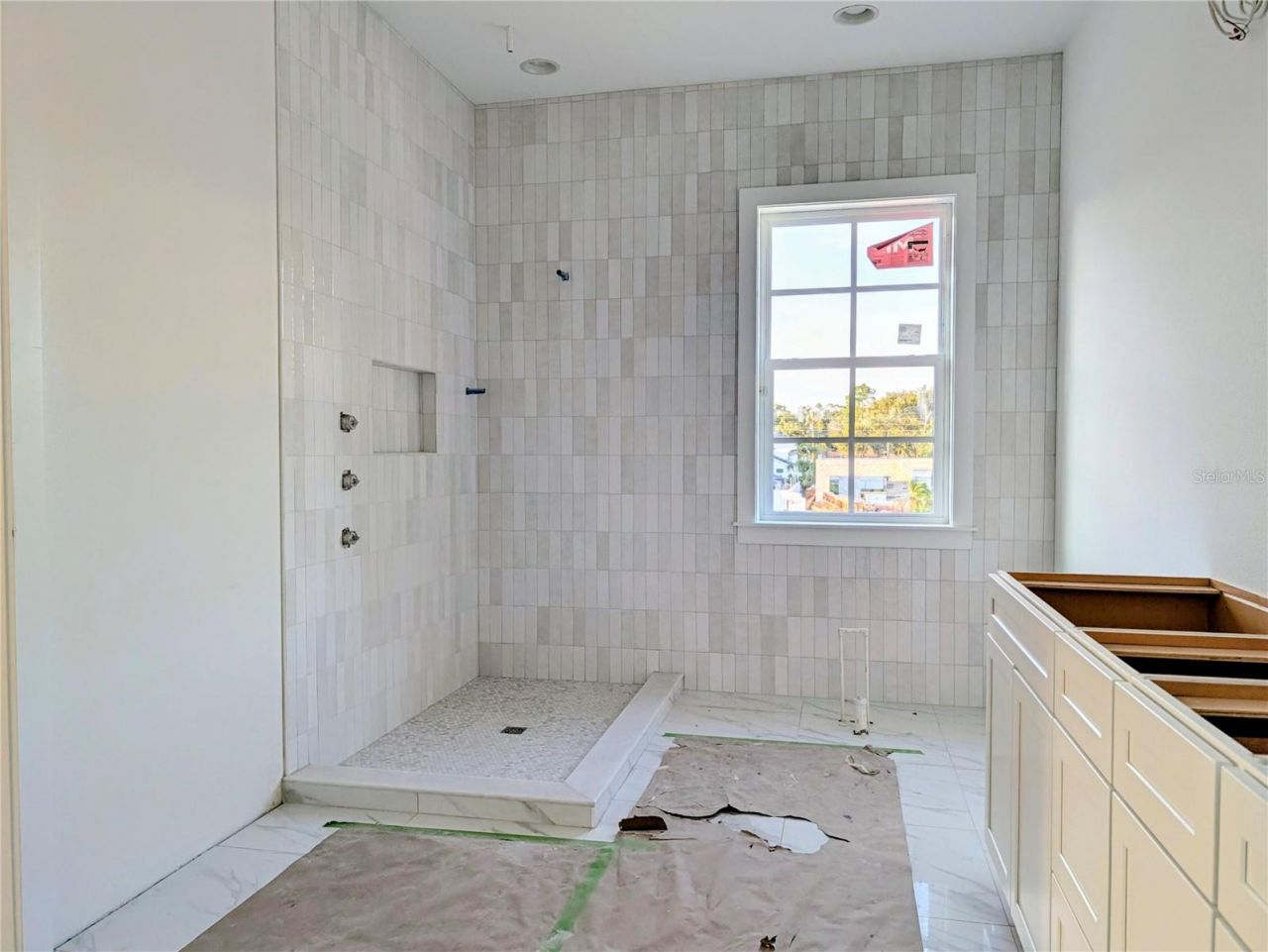 905 W Plymouth Street, Tampa, FL 33603 Photo