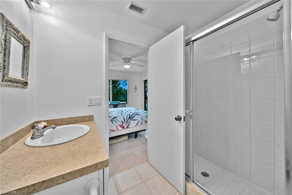 1446 Sandpiper Cir , Sanibel, FL 33957 Photo