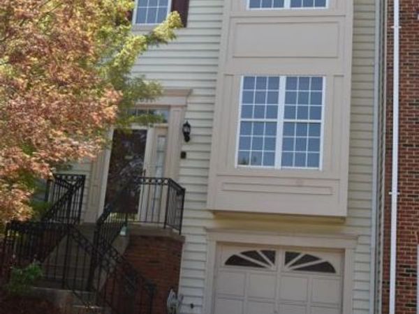 44037 KINGS ARMS SQUARE, ASHBURN, VA 20147