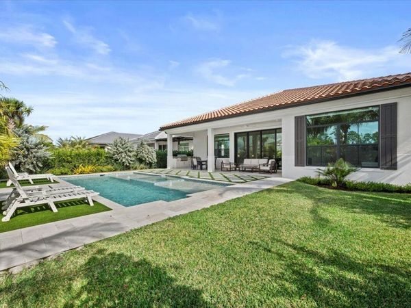 13621 Le Christine Drive, Palm Beach Gardens, FL 33412