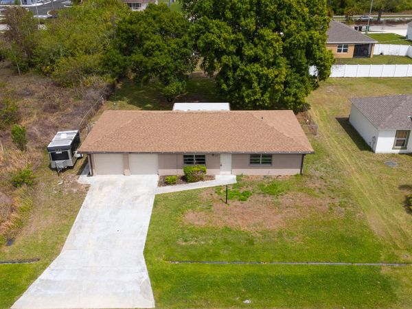 549 SW Buswell Avenue, Port St. Lucie, FL 34983