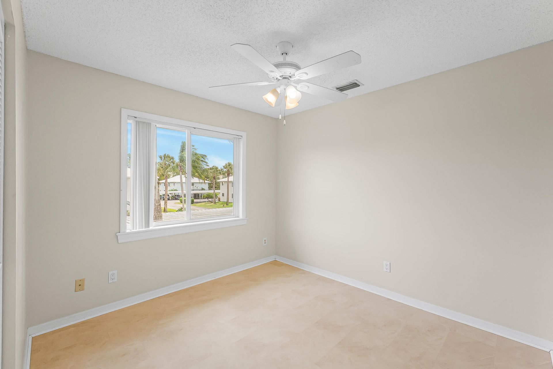 187 SE Village Drive, Port Saint Lucie, FL 34952 Photo