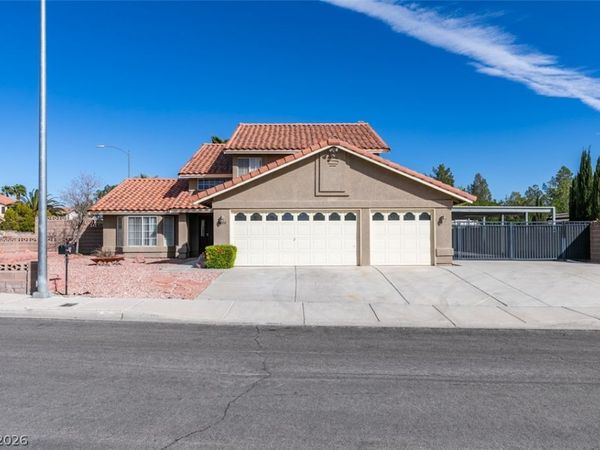 8420 Gillette Street, Las Vegas, NV 89117