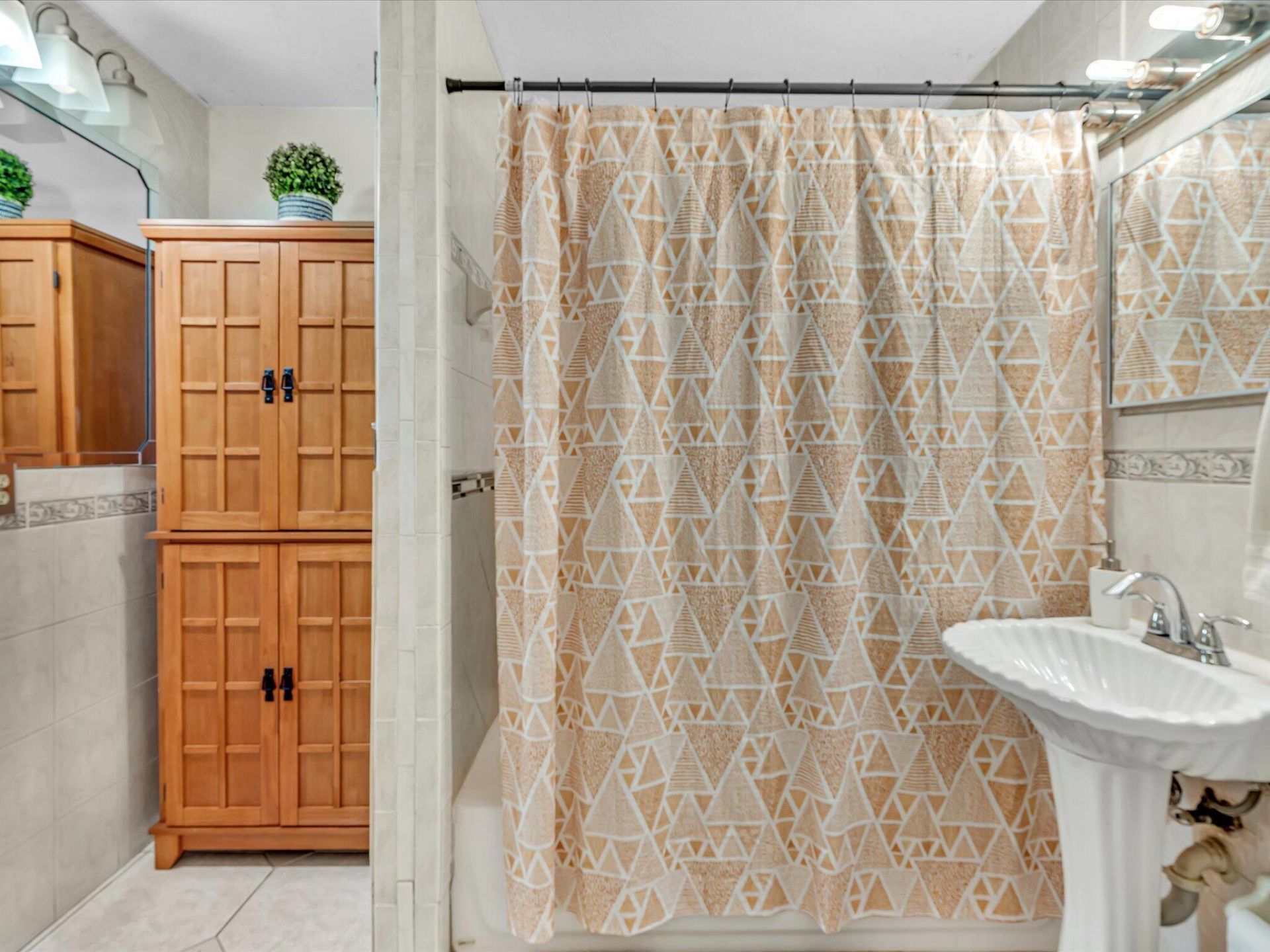 2192 Bonnie Drive, West Palm Beach, FL 33415 Photo