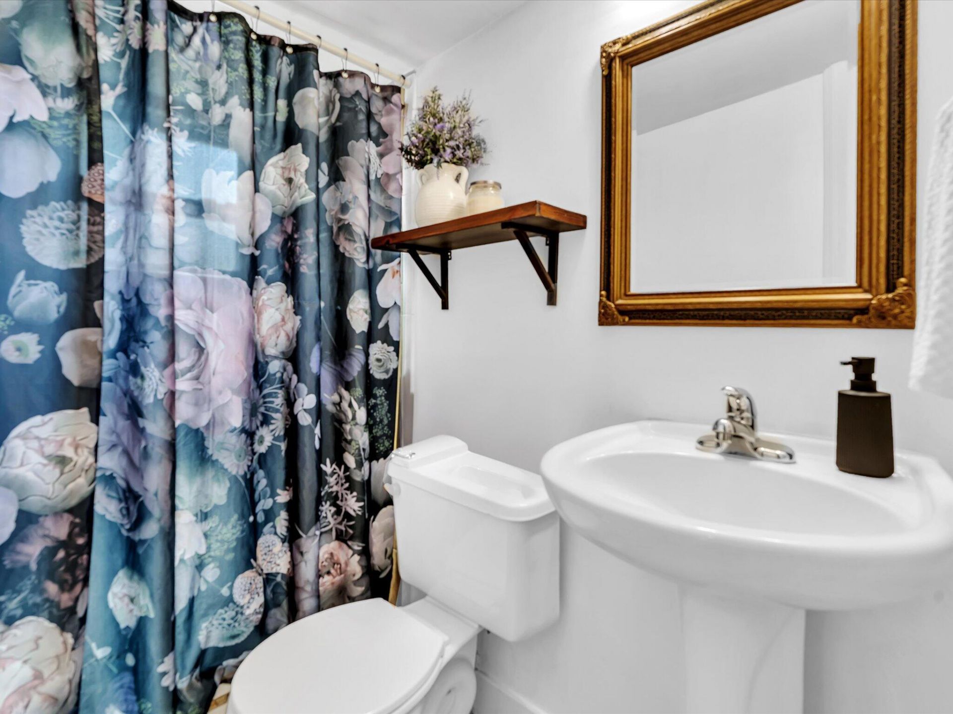 2192 Bonnie Drive, West Palm Beach, FL 33415 Photo