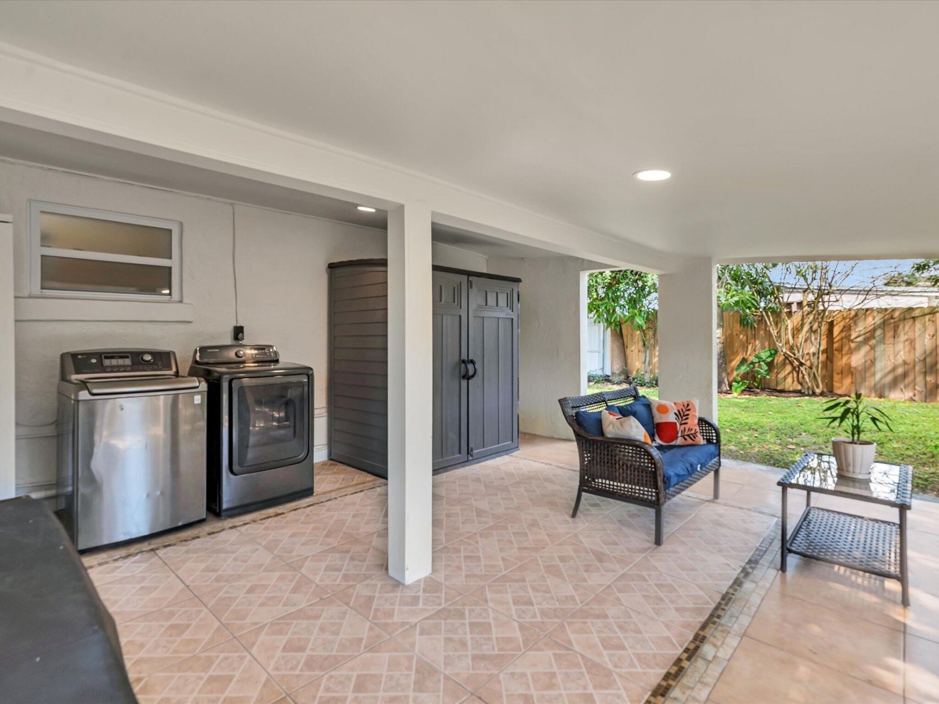 2192 Bonnie Drive, West Palm Beach, FL 33415 Photo