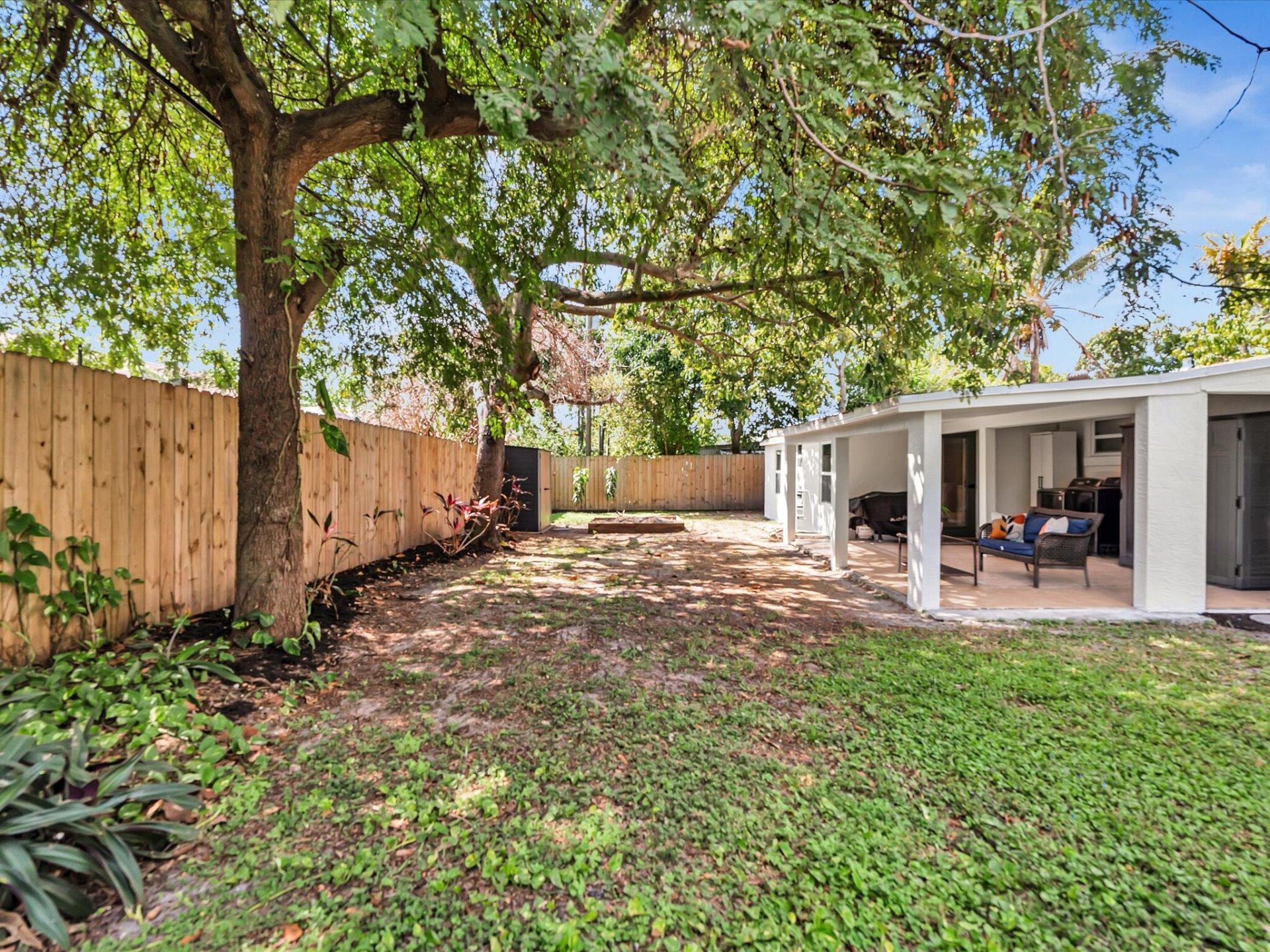 2192 Bonnie Drive, West Palm Beach, FL 33415 Photo