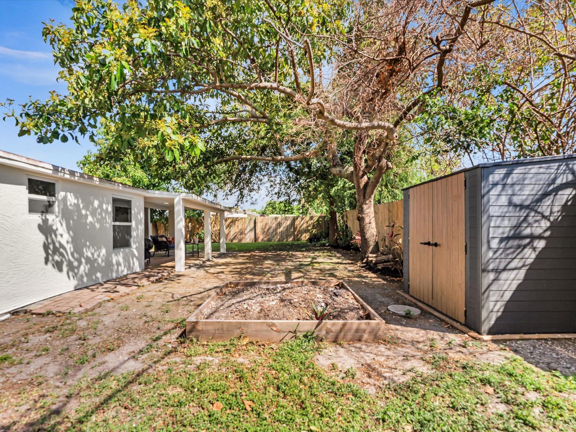 2192 Bonnie Drive, West Palm Beach, FL 33415 Photo