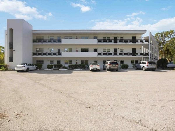 100 EL CAMINO DRIVE, Unit 101, WINTER HAVEN, FL 33884