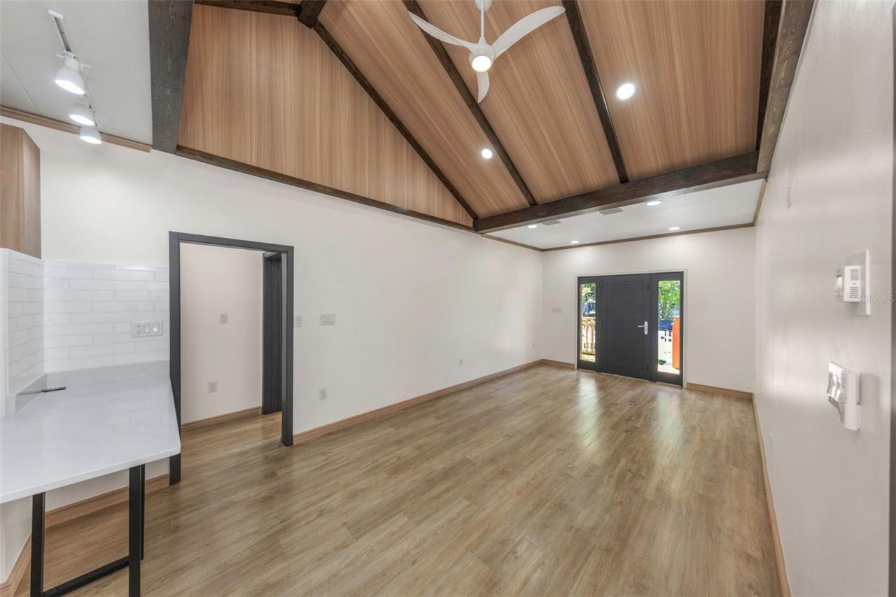 1125 Melrose Avenue S, Saint Petersburg, FL 33705 Photo