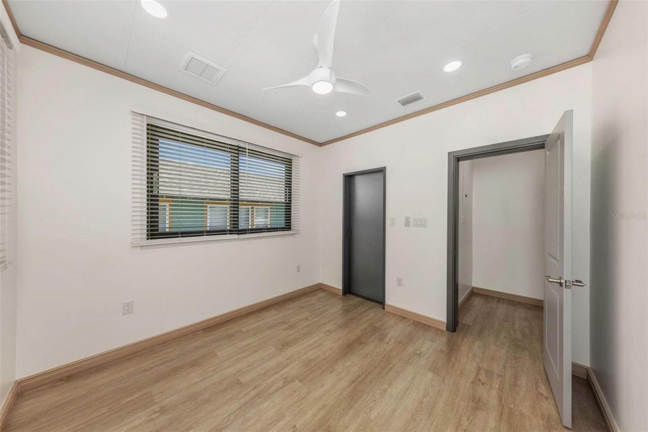 1125 Melrose Avenue S, Saint Petersburg, FL 33705 Photo