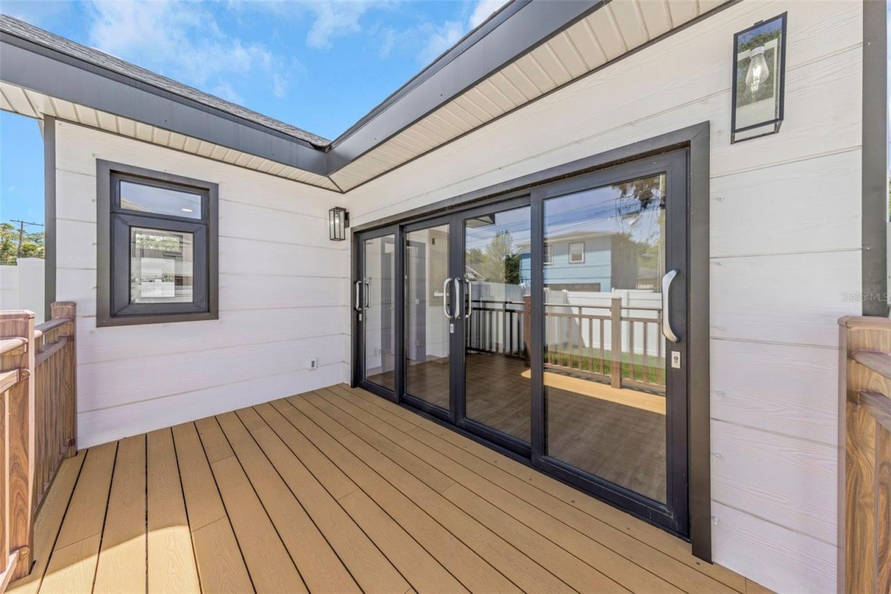 1125 Melrose Avenue S, Saint Petersburg, FL 33705 Photo