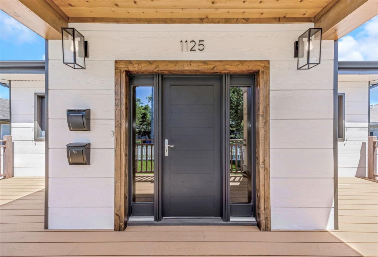 1125 Melrose Avenue S, Saint Petersburg, FL 33705 Photo