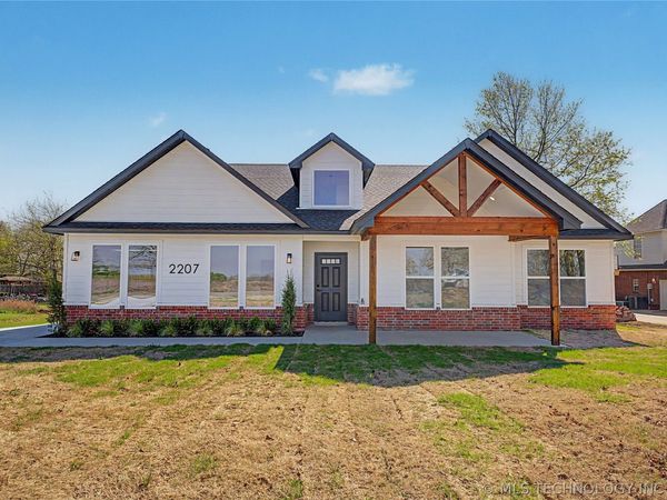 2207 Airport Road , Cleveland, OK 74020