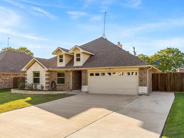 2808 Rodeo Drive, Quinlan, TX 75474