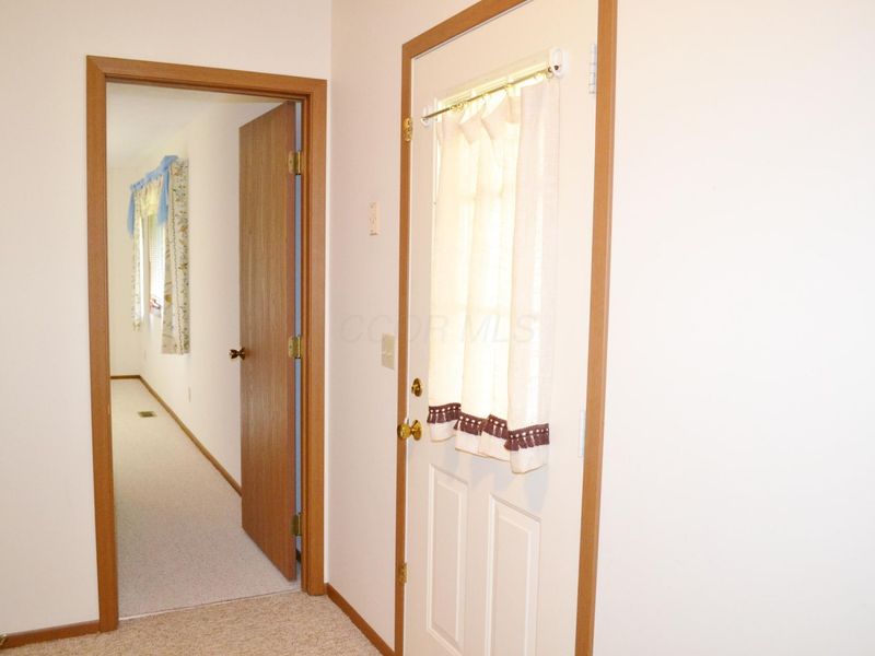 3052 Brixton Drive E, Springfield, OH 45503 Photo 26