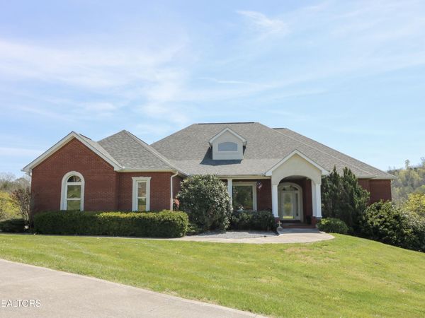123 Double Tee Court, Tazewell, TN 37879