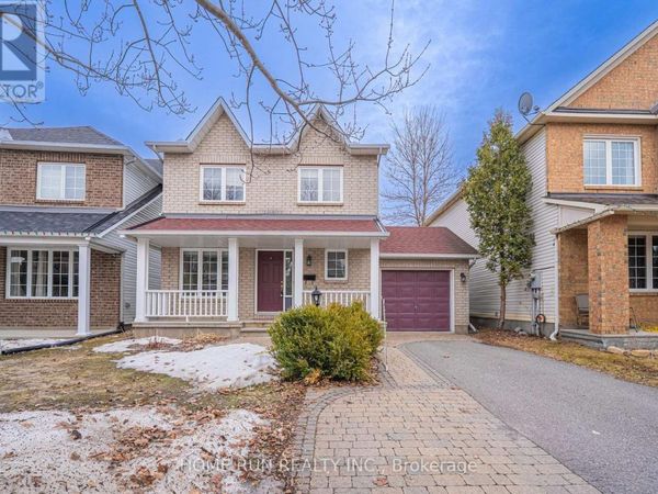 182 Windhurst Drive, Ottawa, ON K2G6J4