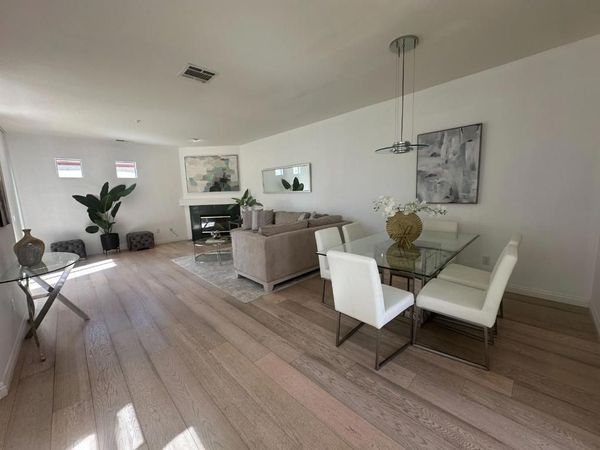 2573 Park Boulevard, Unit U204, Palo Alto, CA 94306