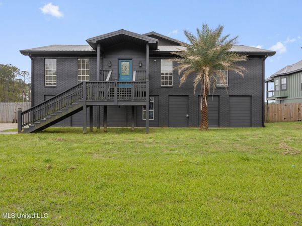 1417 Rue Gentilley , Gautier, MS 39553