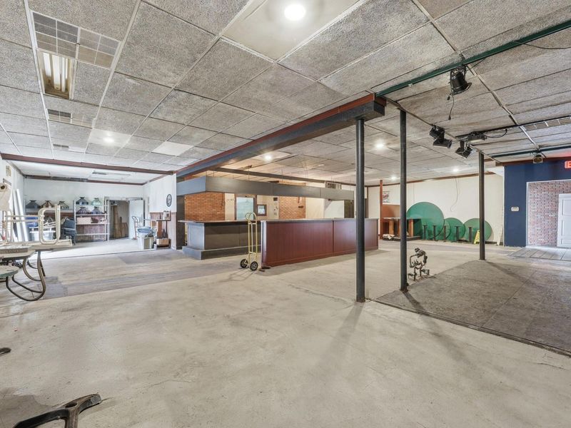 606 W Church Street, Newark, OH 43055 Photo 5