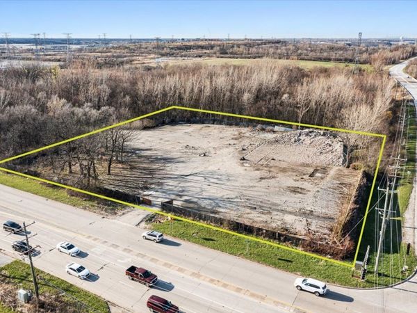 701 E sauk trail Street, Sauk Village, IL 60411