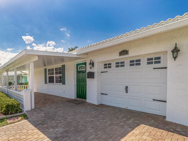 1907 SW 16th Avenue, Boynton Beach, FL 33426