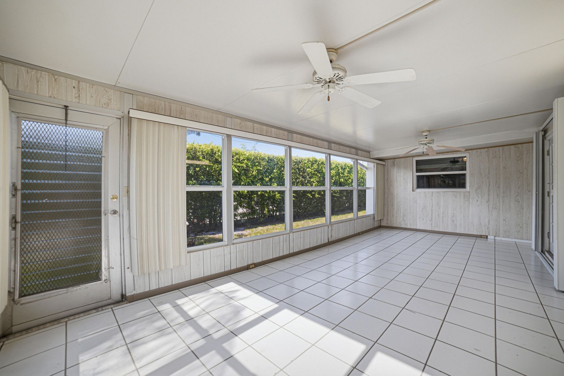 1907 SW 16th Avenue, Boynton Beach, FL 33426 Photo