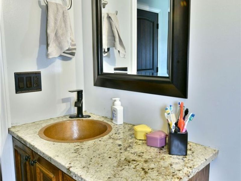 4429 Ireland Road, Rome, OH 44085 Photo 17