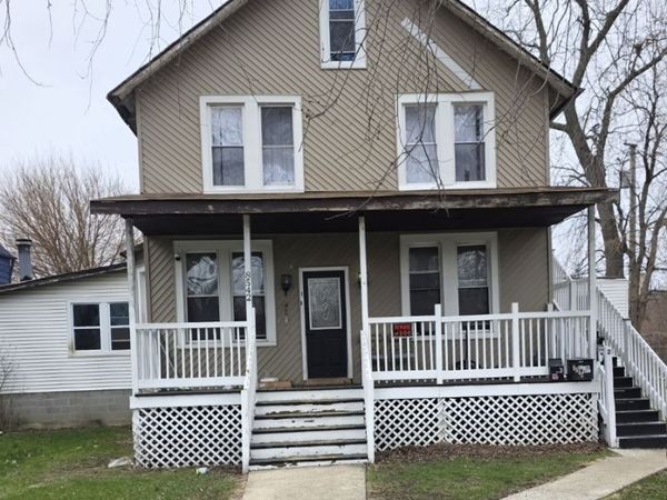 8542 S LOWE Avenue, Chicago, IL 60620