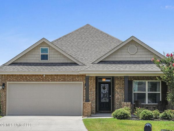 1201 Barberry Cove, Ocean Springs, MS 39564