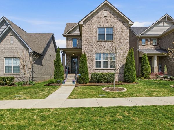 1136 Kennesaw Blvd, Gallatin, TN 37066