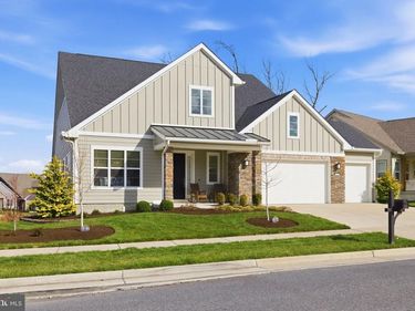 121 MILKWEED, LAKE FREDERICK, VA 22630