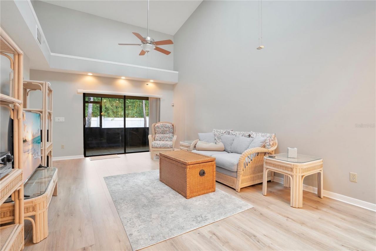 8110 Sandpoint Boulevard, Orlando, FL 32819 Photo